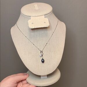 White Gold Plated CZ Stone w/ Oil & Water Pearl